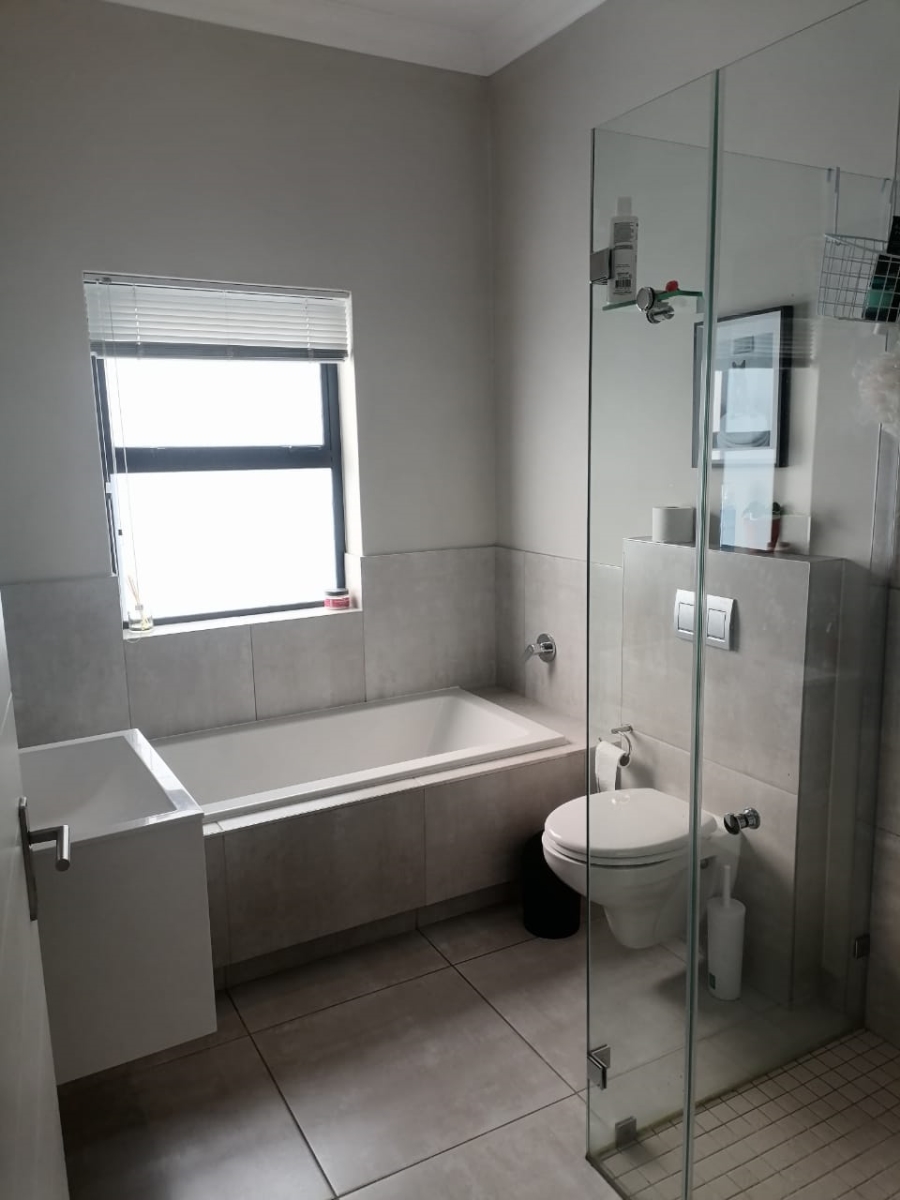 To Let 3 Bedroom Property for Rent in Aan de Wijnlanden Western Cape